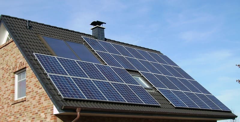 Painel solar fotovoltaico casa